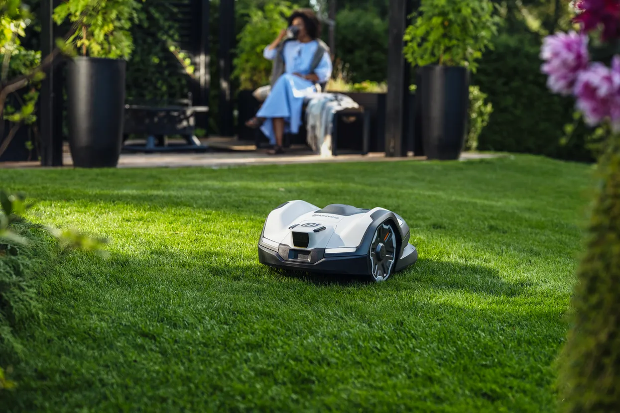 ROBOT HUSQVARNA AUTOMOWER 405 VE NERA 9