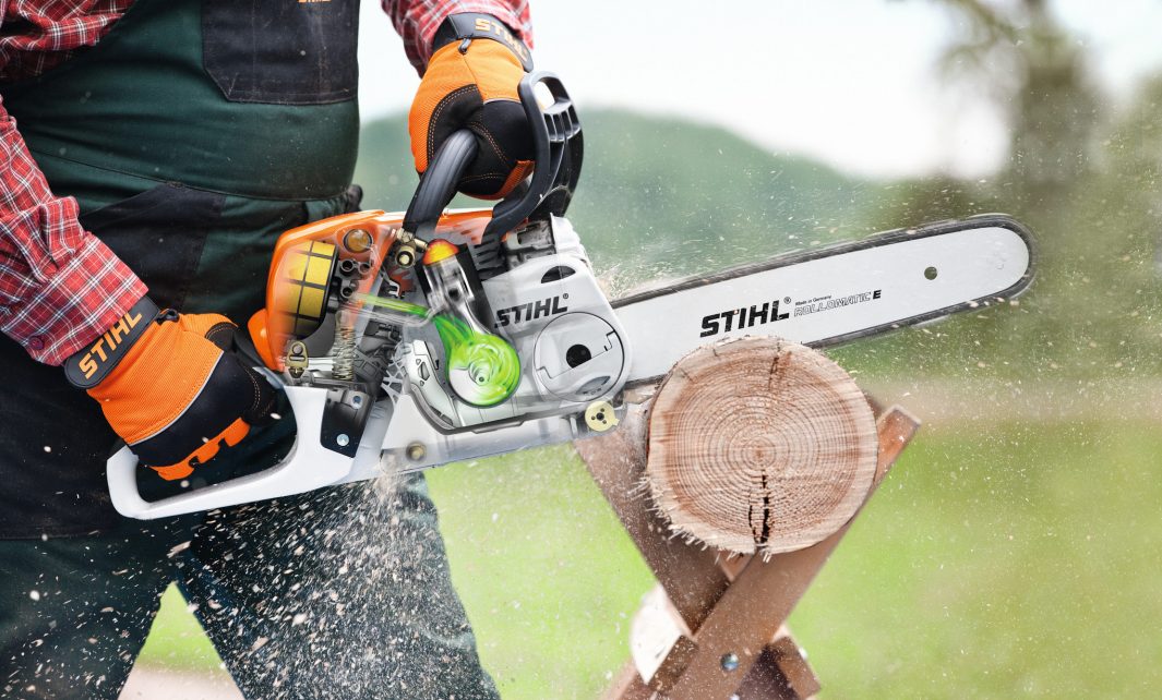 TRONCONNEUSE STIHL MS 231 BONHOMME